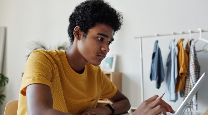 E-spor etkinlikleri: Oyun sektörünün yükselen trendi e spor etkinlikleri oyun sektorunun yukselen trendi